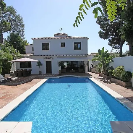 Villa 1102 - Town